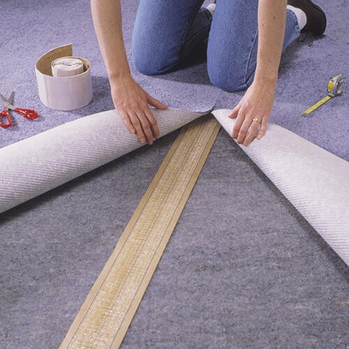 Carpet seaming tape for carpet